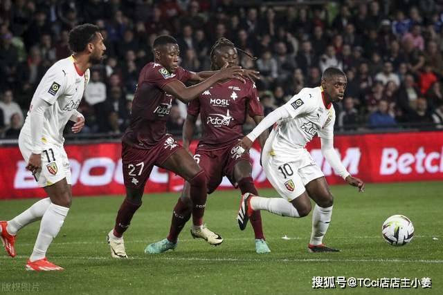 记者：北控正与马布里深入沟通 邀其重新执教